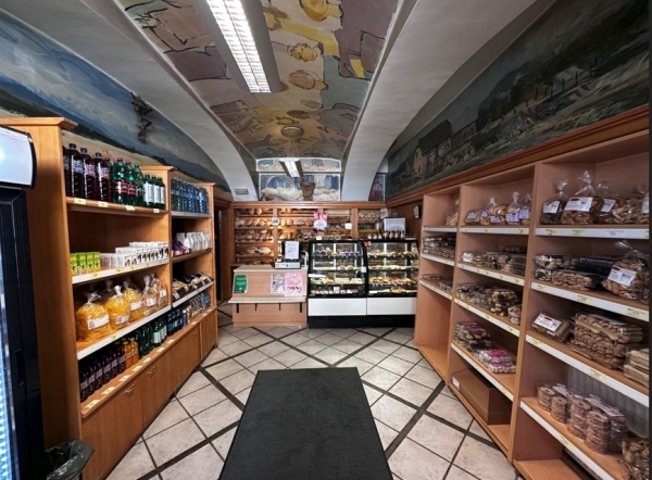 S pekarne Orehek že na daleč diši